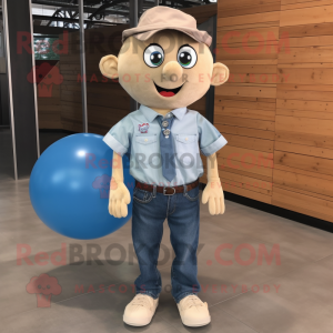 Beige fodbold maskot...