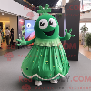 Personagem de máscara de...
