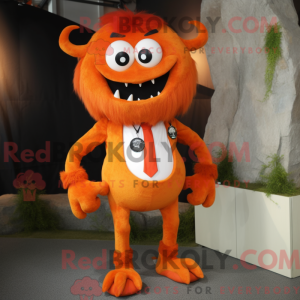 Maskotkarakter af en orange...