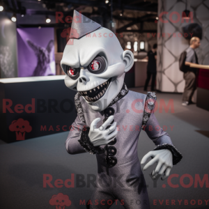 Personagem de máscara de um...