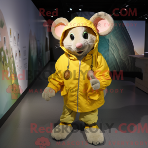 Maskot postava žluté krysy...