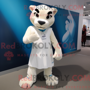 Personnage mascotte d une...