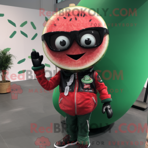 Personagem de máscara de um...