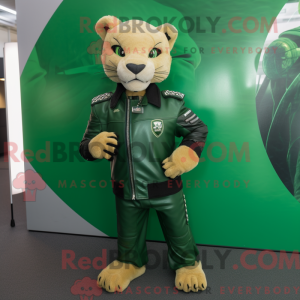 Personnage mascotte d un...