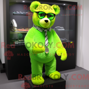 Personagem de máscara de um...