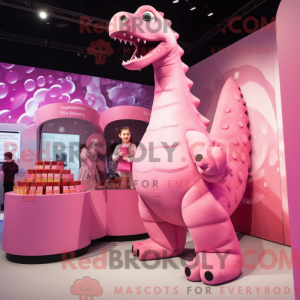 Máscara de diplodocus rosa...