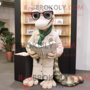 Maskotkarakter af en Python...