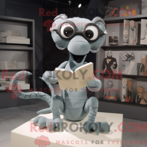 Personagem de máscara de...