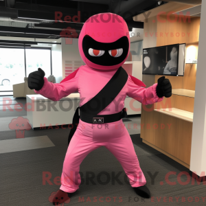 Maskotkarakter av en rosa...