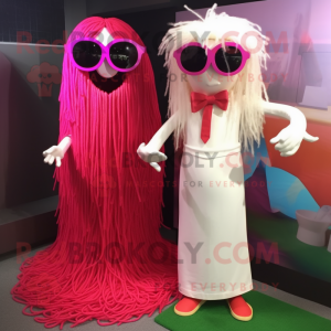 Magenta spaghetti mascotte...