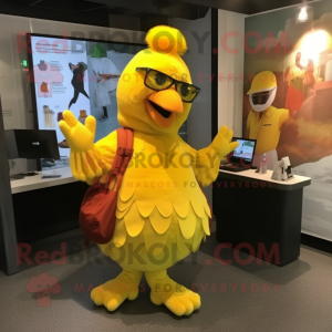 Yellow Chicken mascotte...