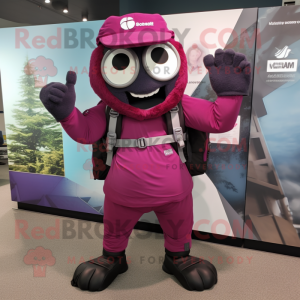 Magenta kamera maskot...