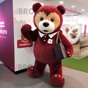 Maroon Bear mascotte...