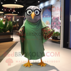 Olive Pigeon maskot kostyme...