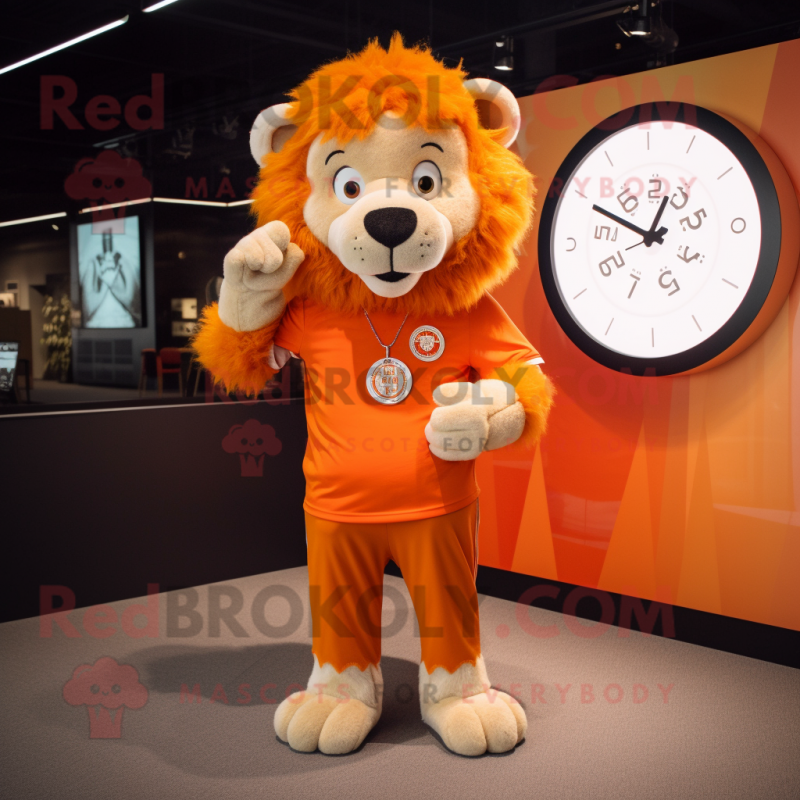 Personagem de fantasia de mascote Orange Lion vestido com um