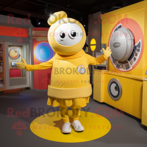 Yellow Plate Spinner maskot...