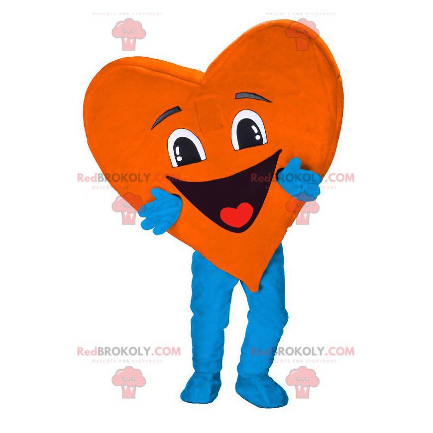Zeer glimlachende hartvormige mascotte. Hart mascotte -