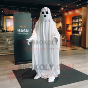 Postava maskota Ghost...