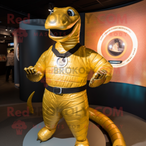 Gouden Titanoboa mascotte...