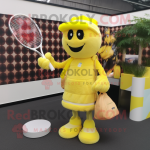 Gul tennisracket maskot...