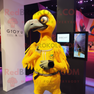 Yellow Vulture mascotte...